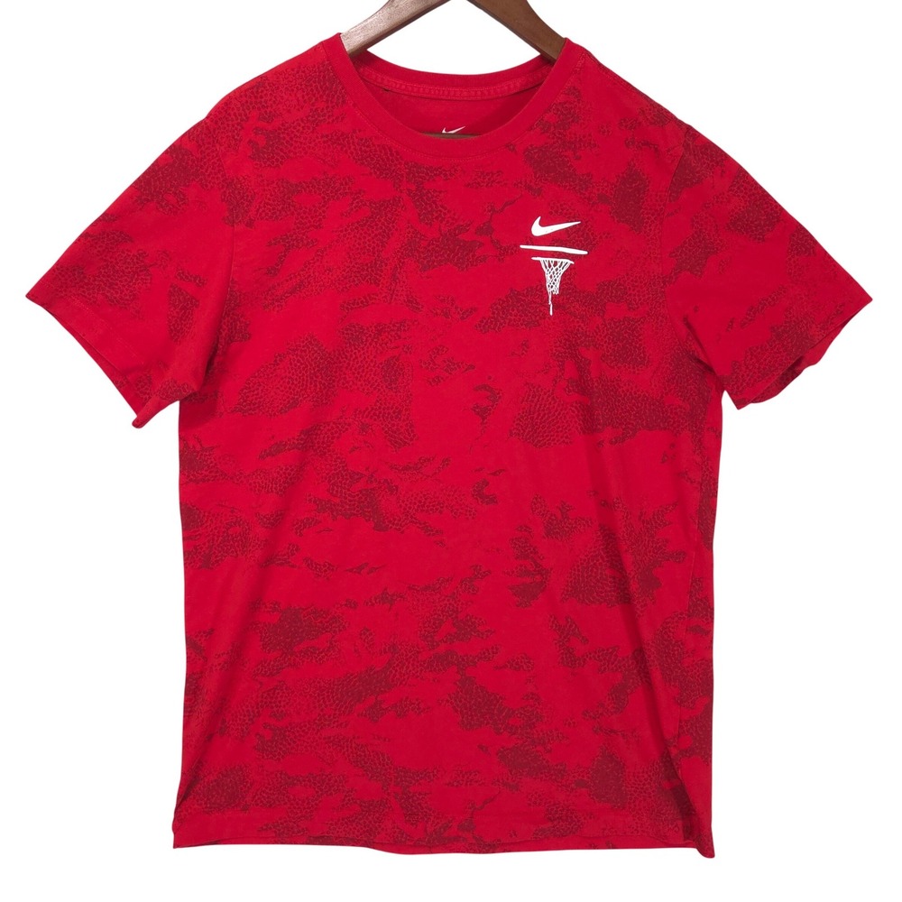 Nike Basketball Mens Camo Graphic T-Shirt L Red Short Sleeve Swoosh Activewear